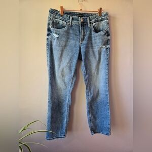 Silver Jeans Co. Suki Mid Rise Curvy Fit Capri Jeans - Size 31